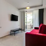 Nadija Apartment *